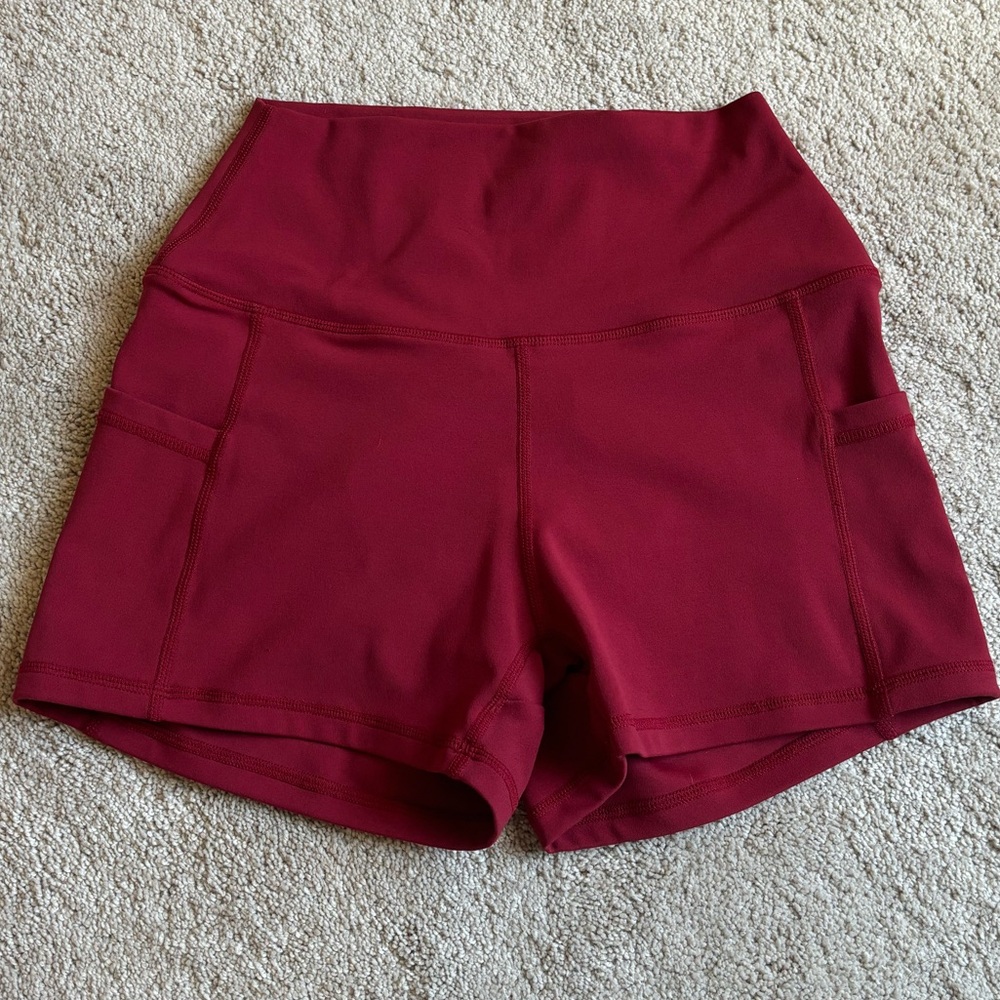 Curves N Combat Boots workout short Red